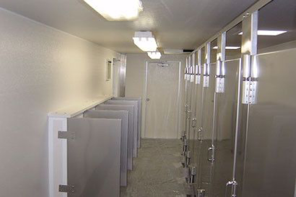 restroom trailers for rent