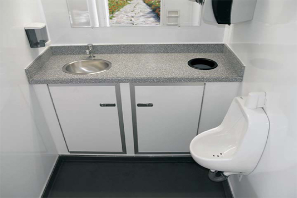 restroom trailer rental