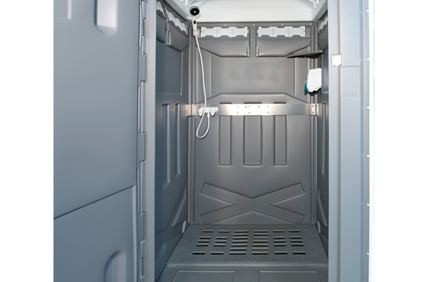 portable shower rental