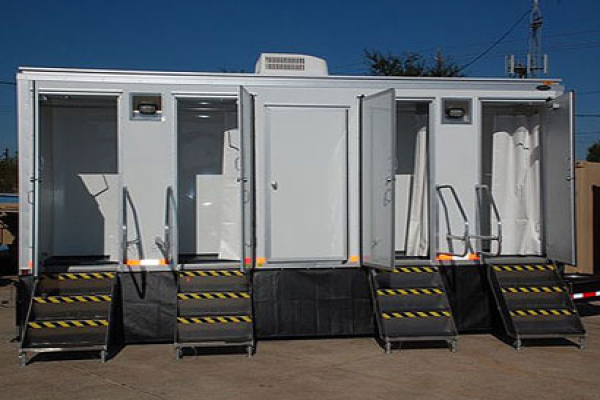 shower trailers