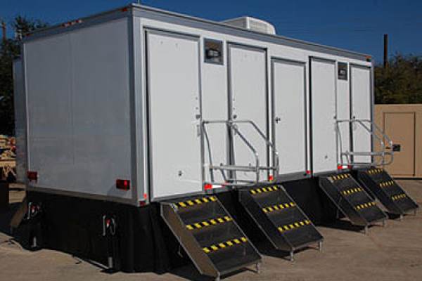 shower trailers