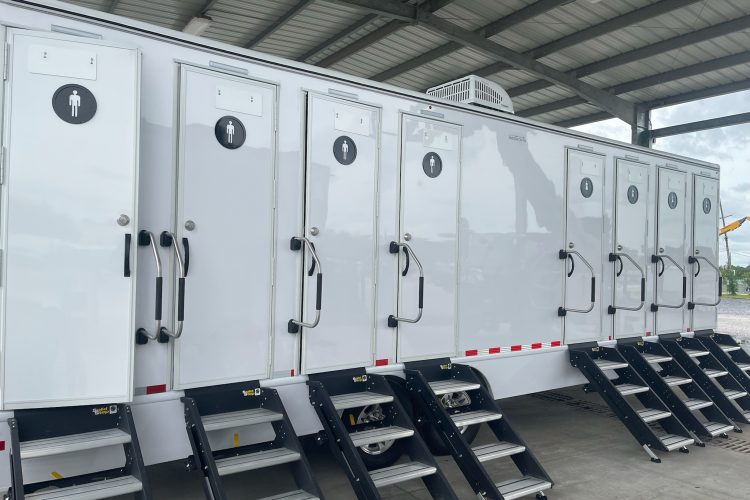 shower trailers