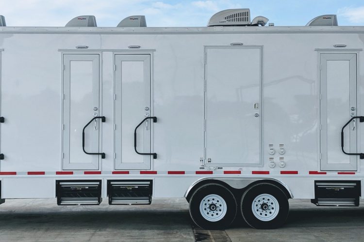 shower trailers