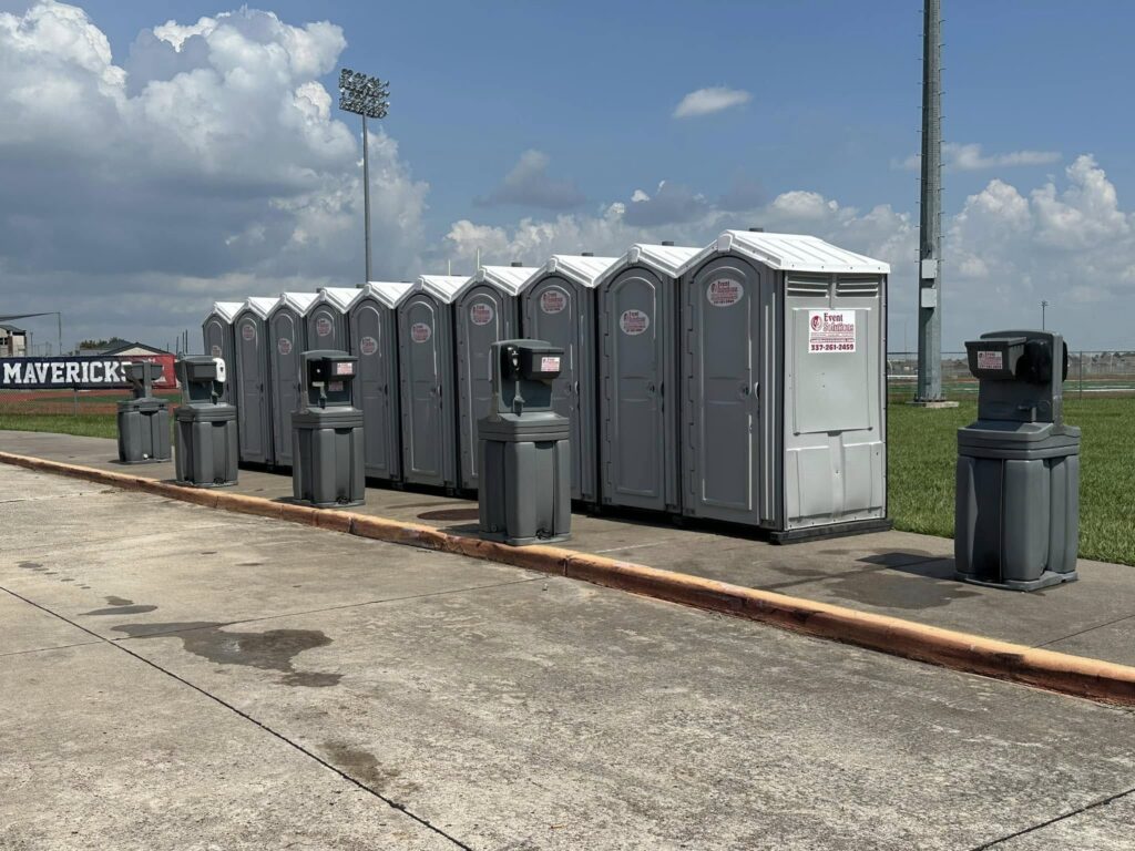 portable restroom rental with handwash stations in pecos, tx